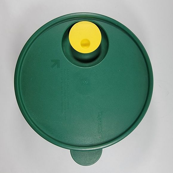 Vintage Tupperware Colander Strainer with Steamer Vent Lid Green - Picture 1 of 8
